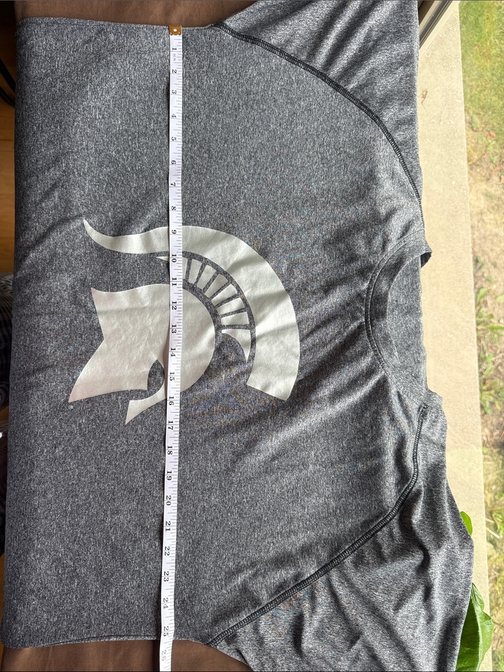 T-shirts - Picture 7 of 8